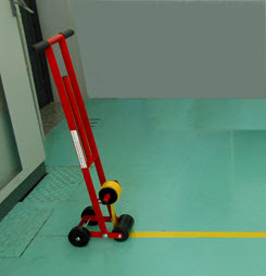 Applicatore nastro adesivo colorato per pavimento